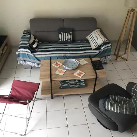 Hébergement de vacances Maison Caroual 500m De La *